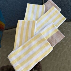 Sue La Table Set of Six Cotton Napkins Yellow, Grayish Tan and White